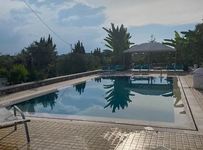 Agriturismo Corte Bozzini ファームステイ バルドリーノ